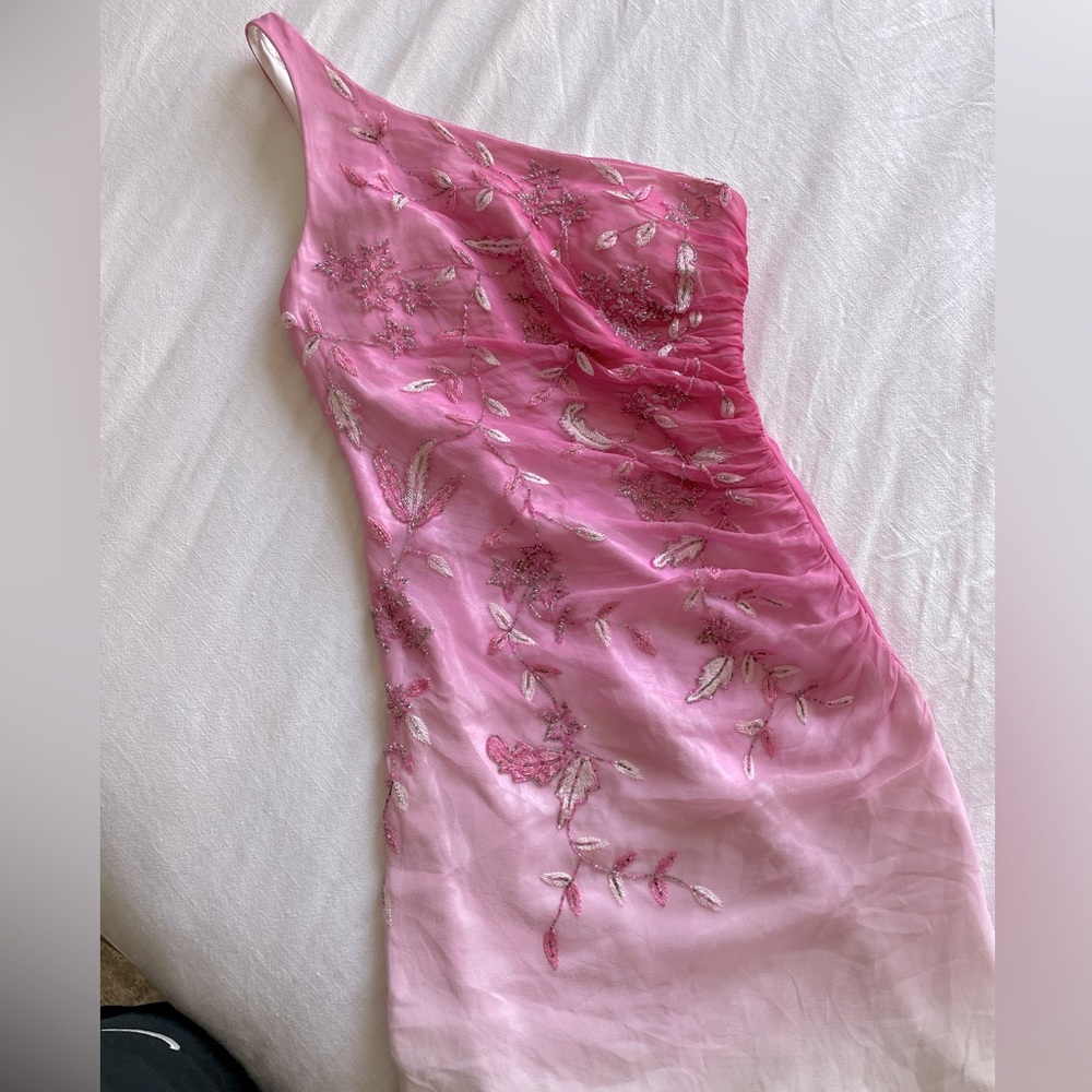 Vintage 90’s: Pink silk prom dress – Size 3-4 / M